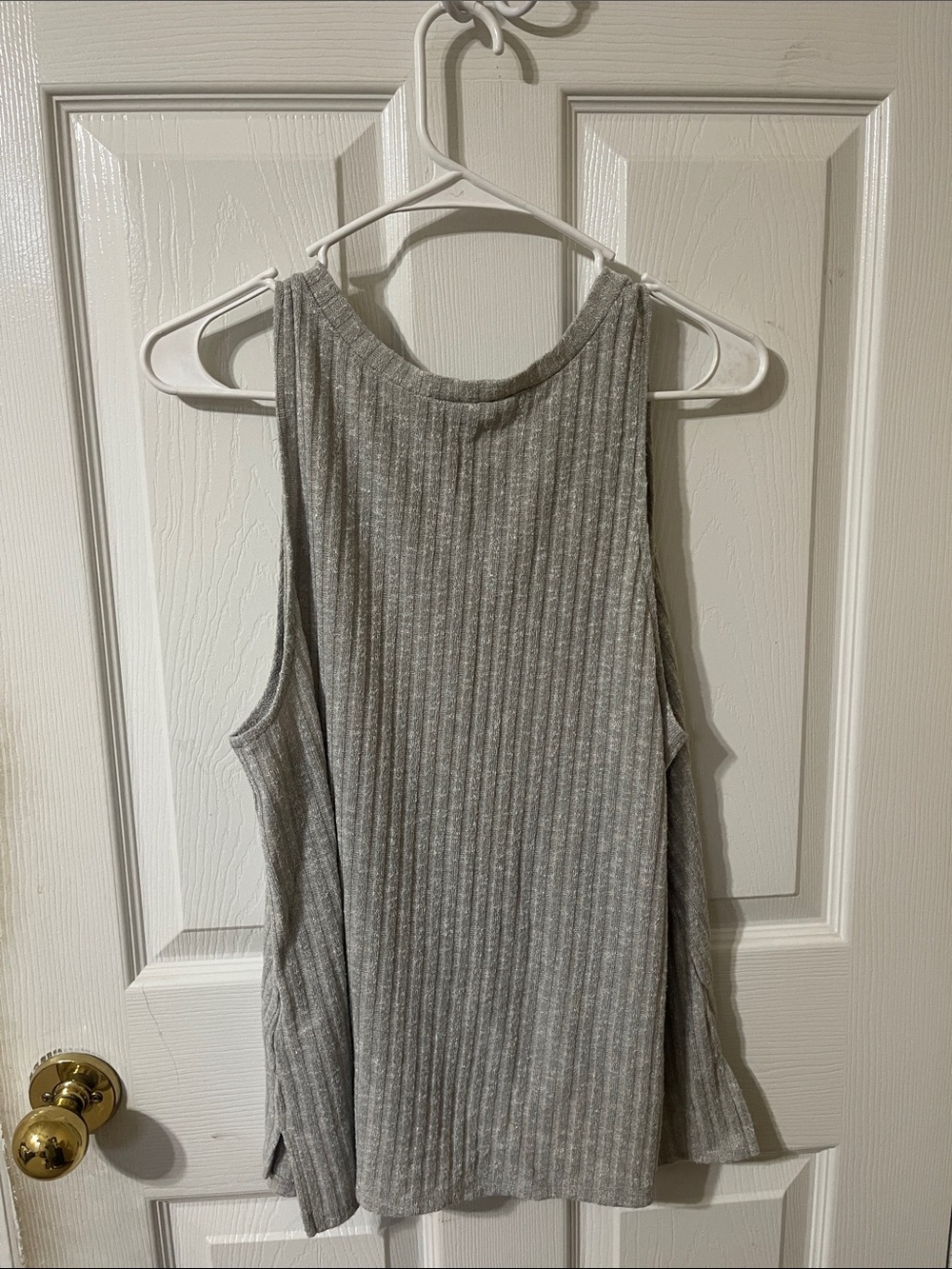 Forever 21 Light Gray Ribbed Tank Top - Picture 2 of 2